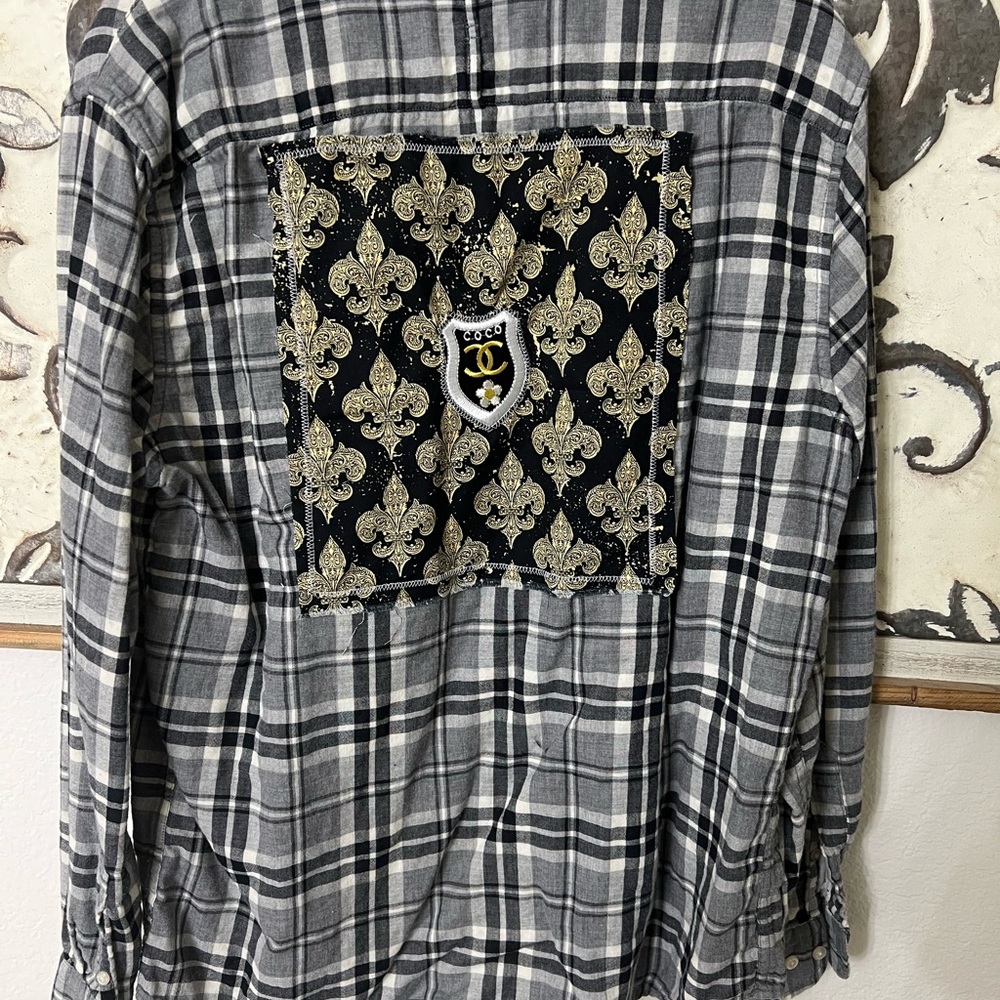 Banana republic soft flannel women’s shirt with Chanel patch on back of shirt.